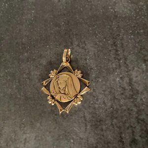 18K SOLID YELLOW GOLD VIRGEN MARY PENDANT